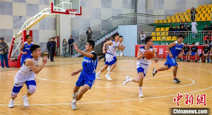 比賽現(xiàn)場(chǎng)?！≈鬓k方供圖