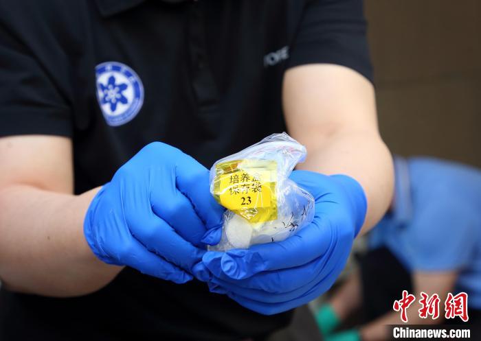 隨神舟十五號(hào)返回地面的空間科學(xué)實(shí)驗(yàn)樣品。　中科院空間應(yīng)用中心 供圖