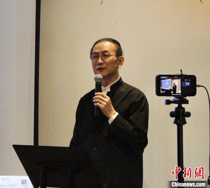 泰國泰中商務(wù)委員會主席邱威功致辭。<a target='_blank' href='/' _fcksavedurl='/'><p  align=