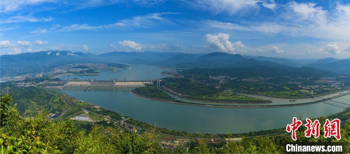 長江干流6座梯級(jí)電站單日調(diào)峰量破歷史紀(jì)錄