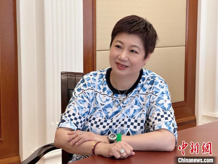 專訪榮毅仁侄女榮智豐：不想為“榮”字丟臉，要做最好