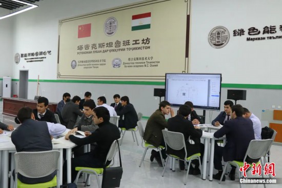 2023年4月，位于杜尚別的塔吉克斯坦魯班工坊課堂。張碩 攝