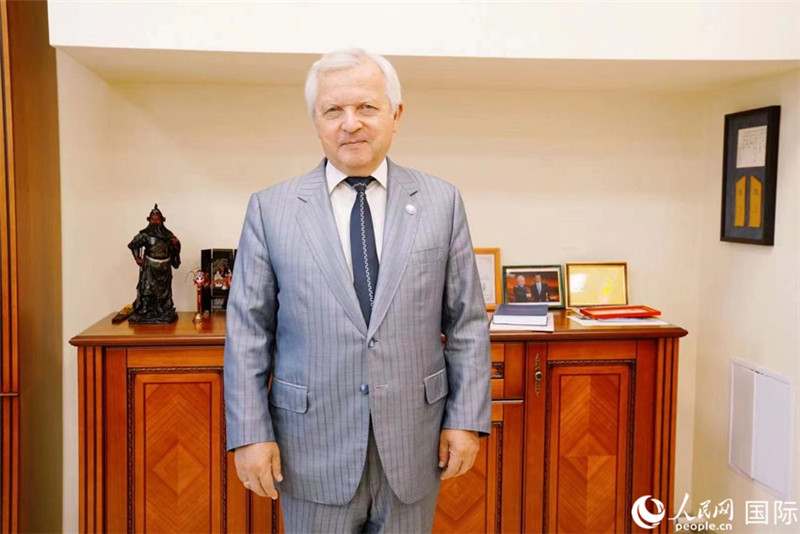 阿納托利·托濟克接受人民網記者專訪。人民網 皇甫萬里 攝