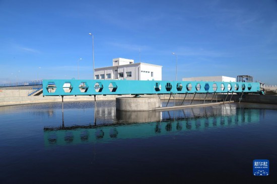 這是11月28日在突尼斯蘇塞市拍攝的中企承接建造的哈姆敦污水處理站一角。新華社記者 黃靈 攝