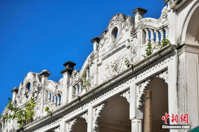 圖為文昌鋪前騎樓老街南洋風(fēng)格建筑。 <a target='_blank' href='/' _fcksavedurl='/' ><p  align=