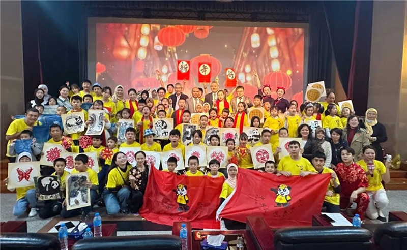 圖為2023“中華文化大樂園—埃及開羅營”閉幕式活動現(xiàn)場。主辦方供圖