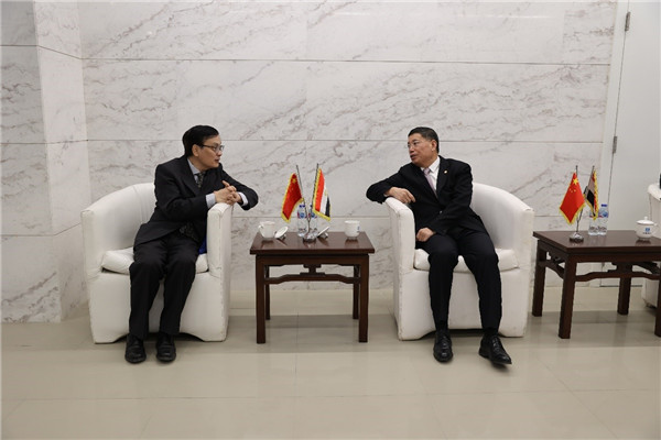 李永明同埃及趙劉慶公參會(huì)談交流。主辦方供圖