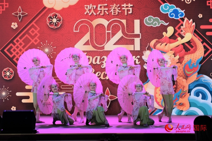 活動現(xiàn)場的精彩演出。于子恒攝