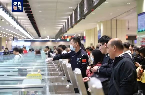 灣區(qū)速評(píng)丨多項(xiàng)數(shù)據(jù)破紀(jì)錄 人才何以在灣區(qū)成潮？