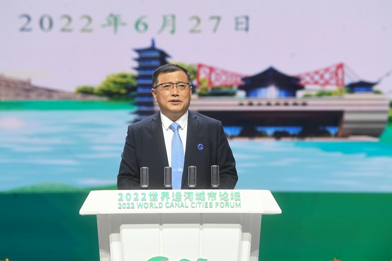 揚(yáng)州市委常委、常務(wù)副市長(zhǎng)陳鍇竑作推介發(fā)言。邵丹攝