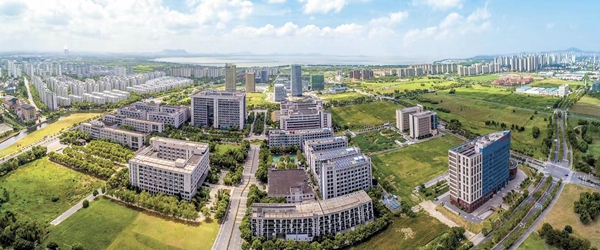 航拍產(chǎn)業(yè)園區(qū)一角。無錫高新區(qū)管委會供圖