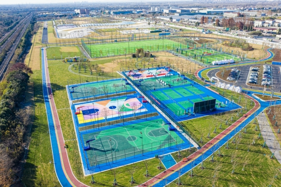 南京北站樞紐經(jīng)濟(jì)區(qū)環(huán)境整治項目一期。江北新區(qū)樞紐供圖