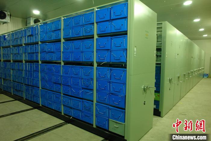 圖為國(guó)家農(nóng)作物種質(zhì)資源復(fù)份庫(kù)(西寧)。　青海省農(nóng)業(yè)農(nóng)村廳供圖