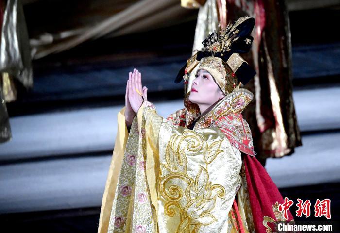 3月17日，西藏拉薩，《文成公主》大型史詩劇演出現(xiàn)場?！±盍?攝