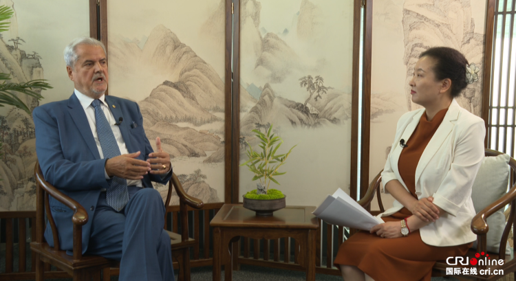 羅馬尼亞前總理訥斯塔塞：中國九三閱兵是當代人的一堂團結必修課_fororder_2