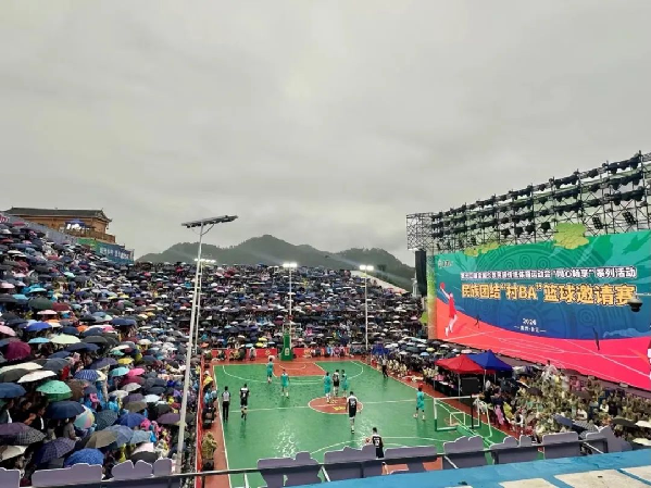 講好中華民族共同體故事，讓網(wǎng)絡(luò)“連心”更“聚心”