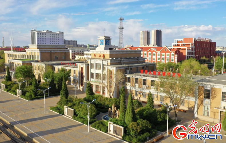 發(fā)現(xiàn)最美鐵路｜鐵龍奔騰！抒寫(xiě)中歐班列草原絲路新篇章