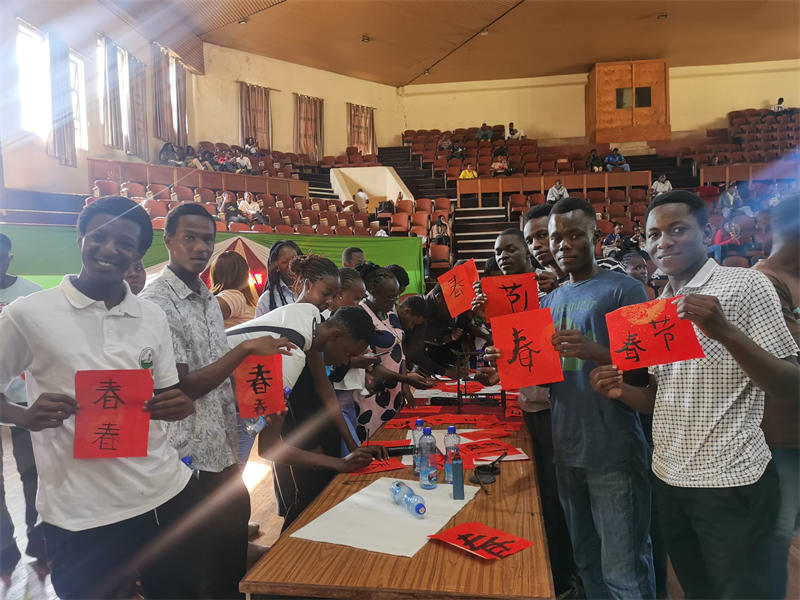 卡巴拉克大學(xué)春節(jié)體驗活動。埃格頓大學(xué)孔子學(xué)院供圖