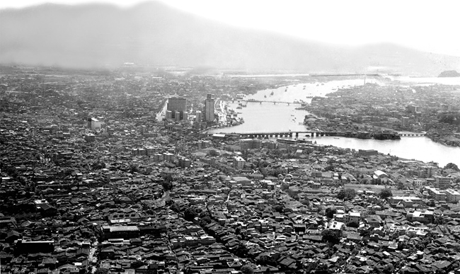 拍攝于1983年的蒼霞舊貌。游源飛攝