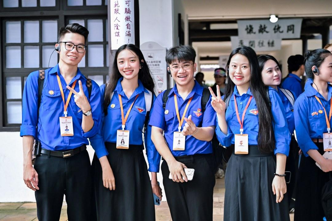 200名來自越南胡志明共青團中央的青少年代表齊聚廣州開啟“紅色研學之旅”。