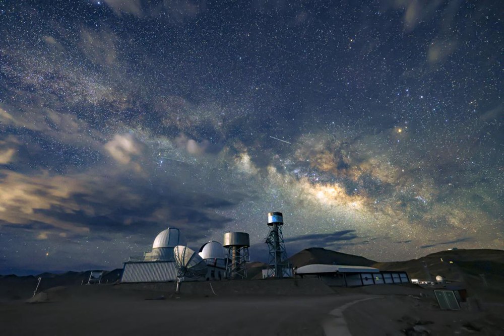 絕美暗夜星空。貢覺群培攝