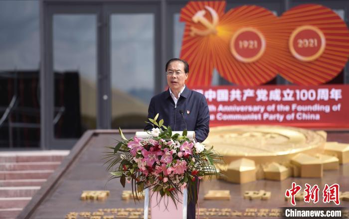圖為中共青海省委常委、秘書長于叢樂致辭。　陳文年 攝