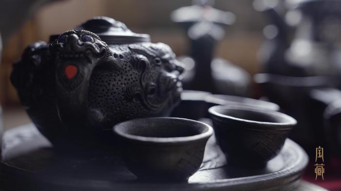 圖為尼西黑陶作品?！垍?攝