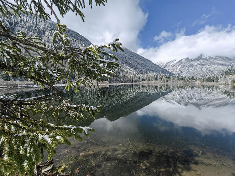 景區(qū)中的湖泊。達管局供圖