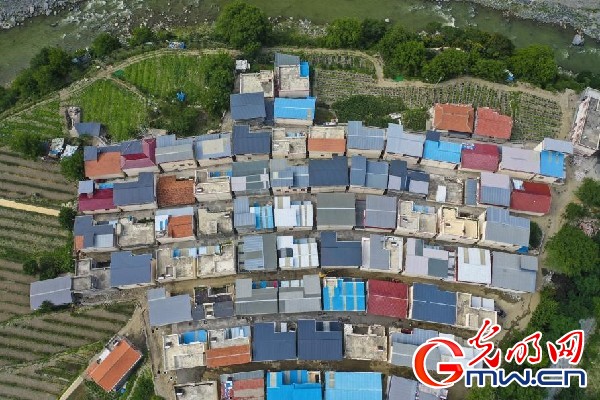 我們的家園｜小蘋果帶動大產(chǎn)業(yè)，帶你看看這座阿壩州小村的鄉(xiāng)村振興新模式