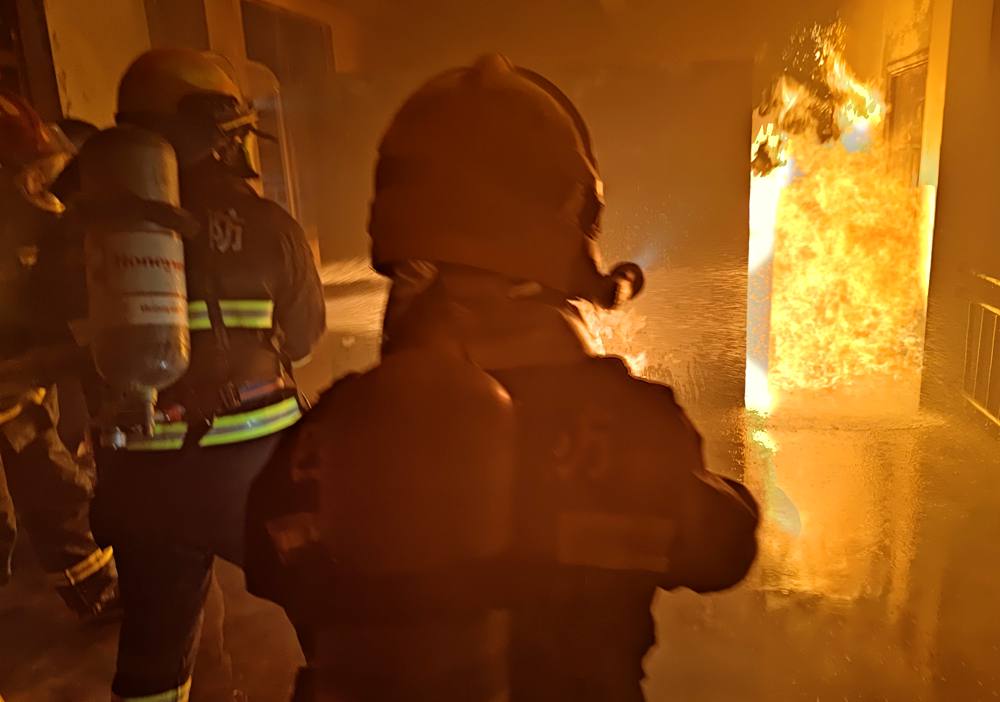 真火內(nèi)攻實(shí)操訓(xùn)練。