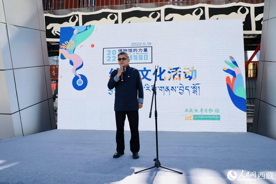 拉薩市委副書記、常務(wù)副市長、北京西藏拉薩指揮部黨委書記王強(qiáng)講話。人民網(wǎng) 次仁羅布攝