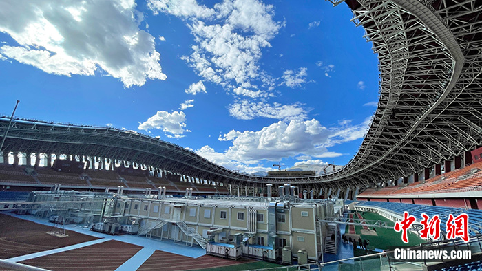 圖為8月15日，位于拉薩市柳梧新區(qū)拉薩市群眾文化體育中心內的方艙醫(yī)院。 <a target='_blank' href='/'><p  align=