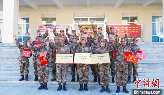 獲獎選手合影。　吳蒙昆 攝