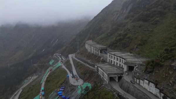 幾代建設者，歷經(jīng)半個多世紀完成！這是一條怎樣的公路？