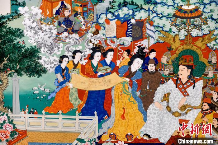 圖為5月16日，展覽中的新創(chuàng)唐卡作品(局部)?！±盍?攝