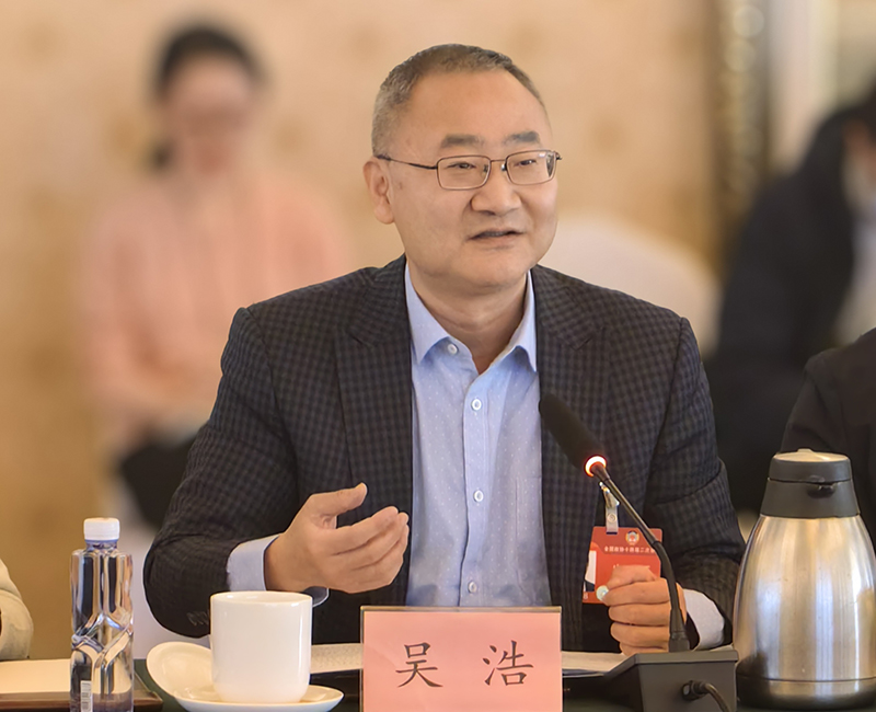 全國(guó)政協(xié)委員、首都醫(yī)科大學(xué)全科醫(yī)學(xué)與繼續(xù)教育學(xué)院院長(zhǎng)吳浩。受訪者供圖